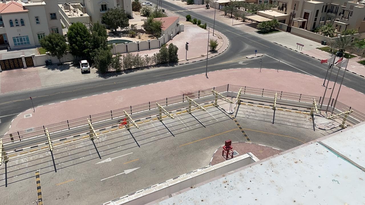 مظلات مواقف بالطاقة الشمسية — مدارس 6